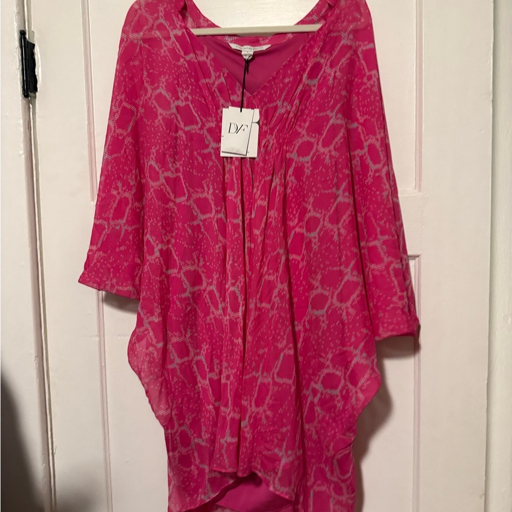 Diane Von Furstenberg Pink Tunic with Dolman Sleeves and 3/4 Length